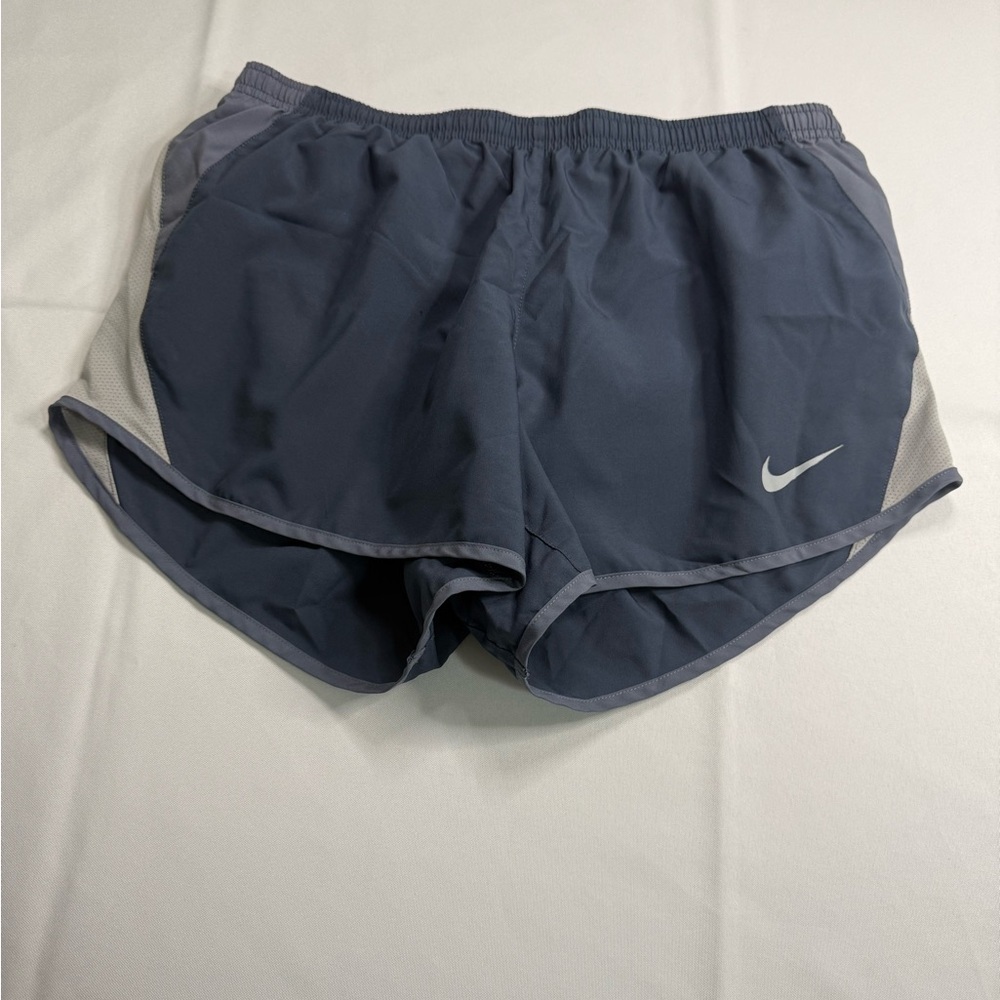 Nike Gray Athletic Shorts Lightweight Moisture-Wicking